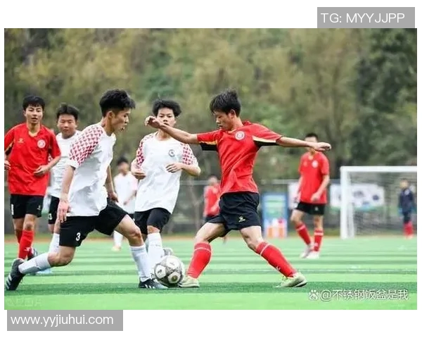 上海足球队比赛经验的变革与发展引发热议探讨新机遇与挑战